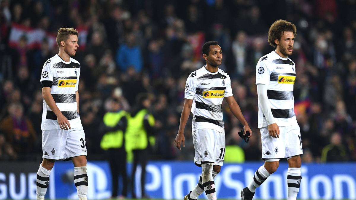 Dementsprechend hängen die Köpfe bei den Gladbacher Spielern nach der Machtdemonstration der Katalanen nach unten