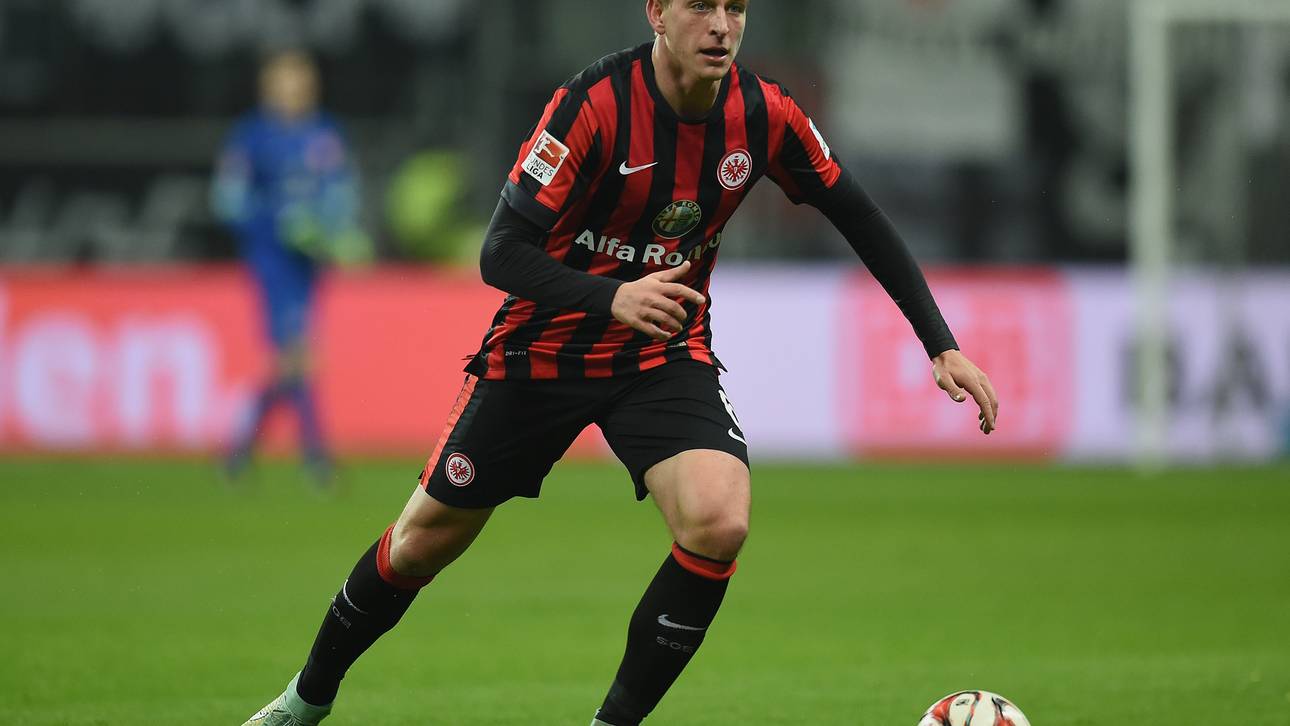 Oczipka bleibt der Eintracht treu