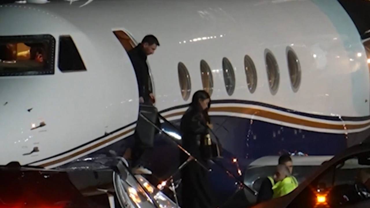 Im Privatjet zur Gedenkfeier: Messi trauert um seinen Vater