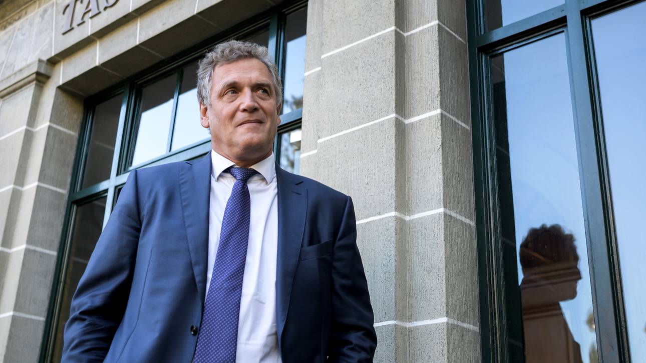 Valcke bleibt noch lange gesperrt