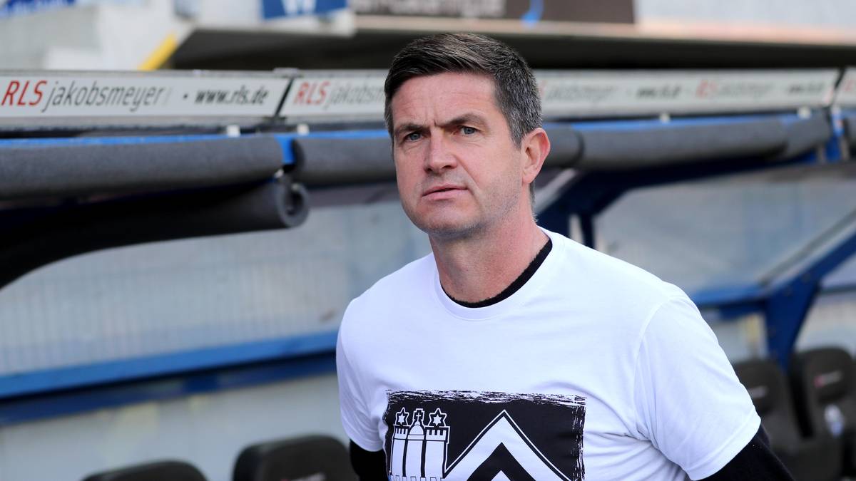 FAZIT: HSV-Sportvorstand Ralf Becker steht ein schwieriger Sommer bevor. Einerseits verlassen viele erfahrene Spieler das Team und hinterlassen große Lücken, andererseits muss der Verein aber aufgrund der Finanzlücken sparen, sodass für Neuzugänge, die den Ansüprüchen des Klubs genügen, nicht viel Budget übrig bleibt