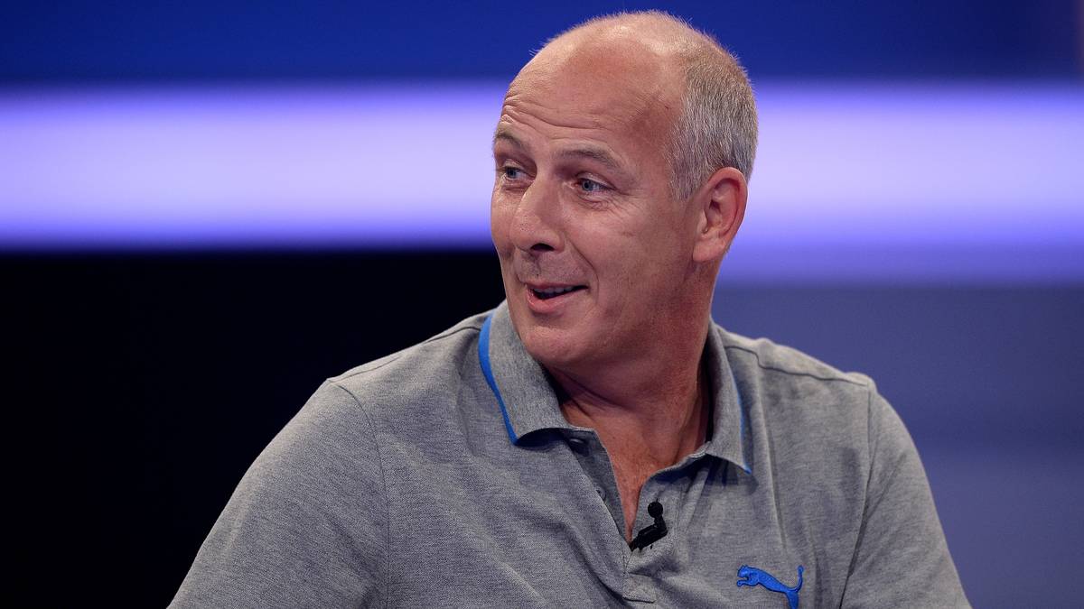 "Herr Gauland, ich bin zwar nicht Ihr Nachbar, aber ich kann Ihnen sagen: Sie haben nicht alle Latten am Zaun." (Ex-Nationalspieler Mario Basler über den AfD-Politiker Alexander Gauland nach dessen rassistischen Äußerungen über Jerome Boateng)