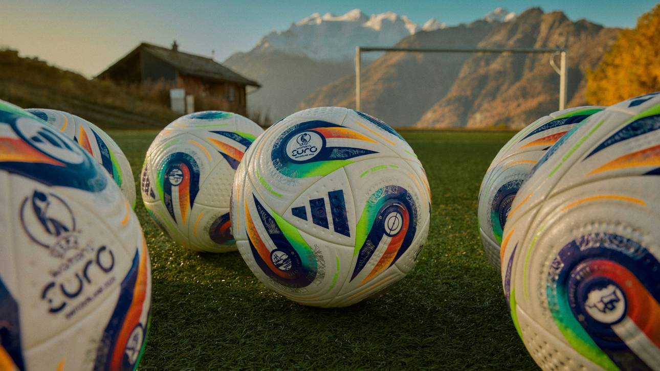 Frauen-EM: adidas präsentiert Spielball „Konektis“