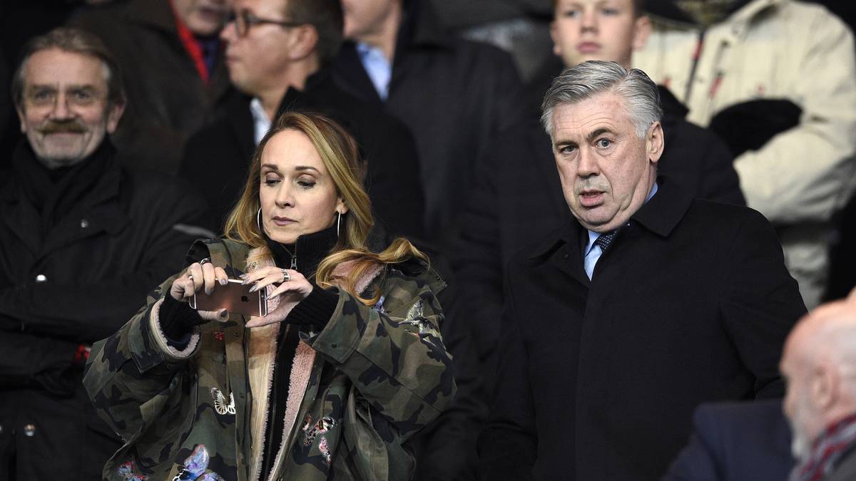 Viel würde dabei auf Carlo Ancelotti ankommen. Wenn sich Bayerns neuer Maestro ob der sich plötzlich bietenden Chance um Hummels bemüht und diesem seine Pläne geschmackvoll präsentiert, könnte es etwas werden. Andere sind womöglich aber schon deutlich weiter