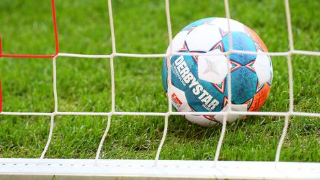 Die Europäische Fußball-Union (UEFA) warnt vor dem Kauf von nicht autorisierten oder gefälschten Eintrittskarten.