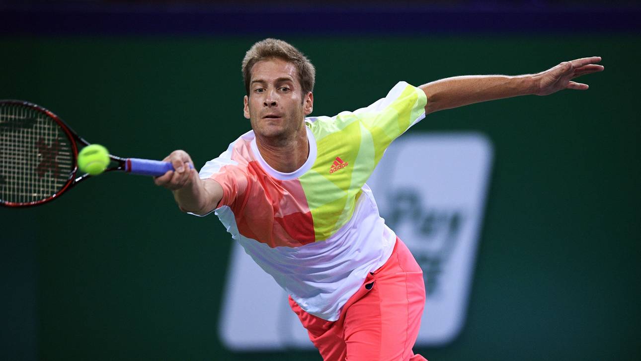 Mayer kämpft sich in Basel weiter