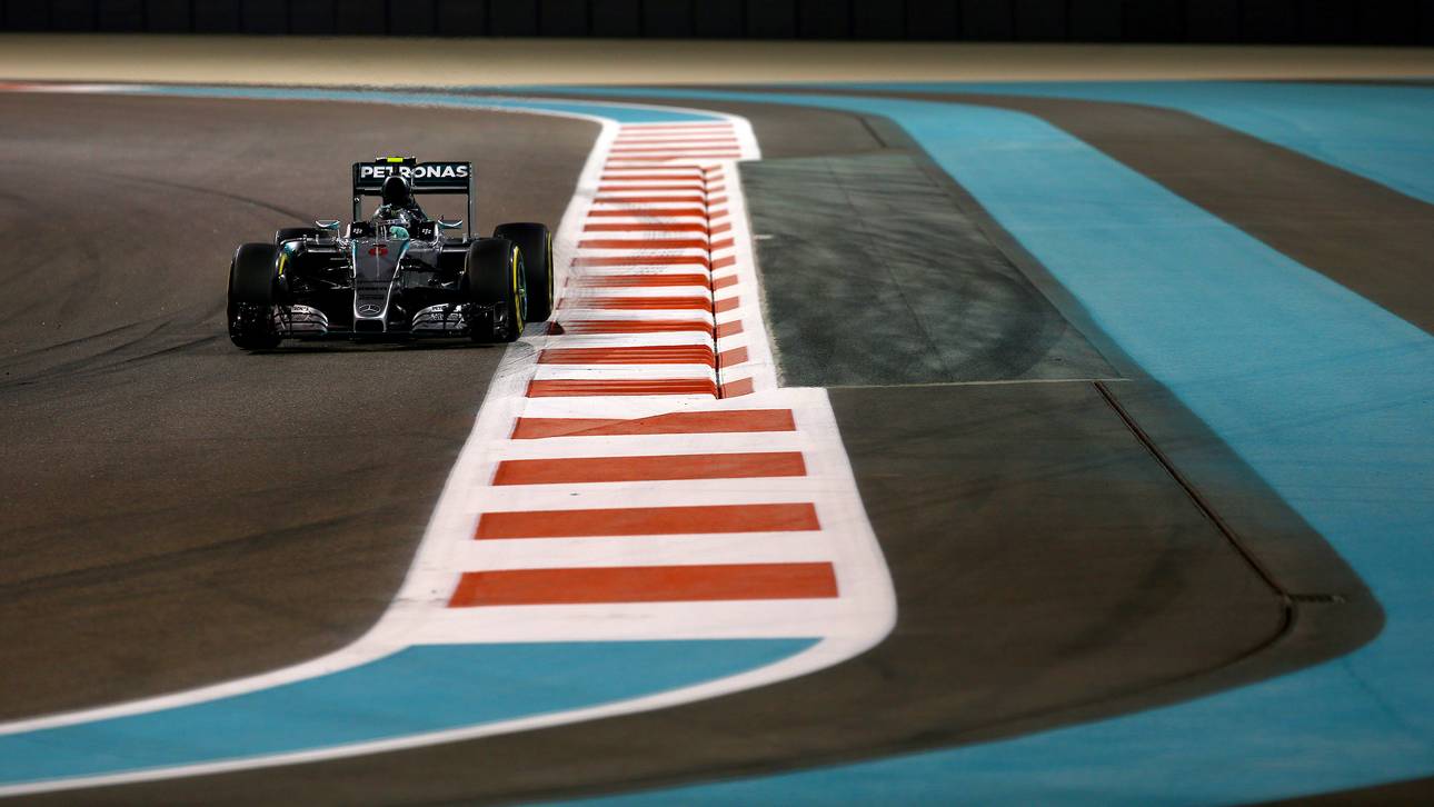Rosberg im Training vor Hamilton