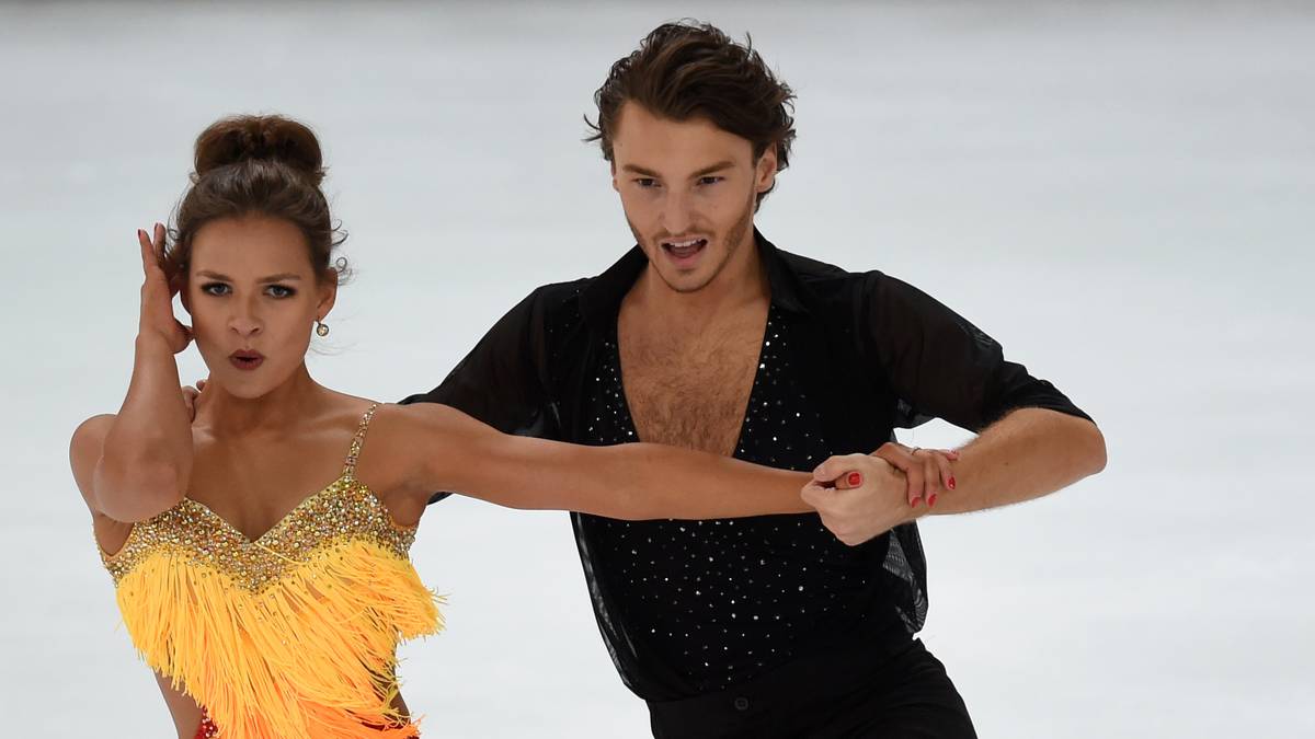 EISKUNSTLAUF - KAVITA LORENZ/JOTI POLIZOAKIS (Eistanz): Außenseiterchancen