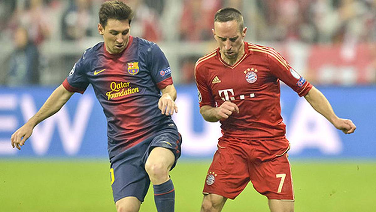 Aus dem tiefsten Tal ging es auf die höchsten Gipfel: Ribéry schwebte in der Saison 2012/13 beinahe über dem Rasen. Im Champions-League-Halbfinale wiesen die Münchner dank eines überragenden Ribéry den FC Barcelona und Lionel Messi mit einem Gesamtergebnis von 7:0 in die Schranken