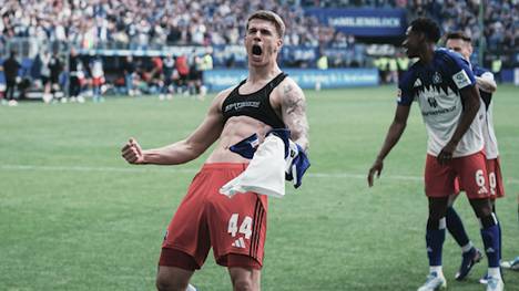 Die Zukunft von HSV-Shootingstar Luka Vuskovic bleibt weiter ungewiss. Auch Bundesliga-Legende Ivan Klasnic kommt aus dem Schwärmen nicht heraus.