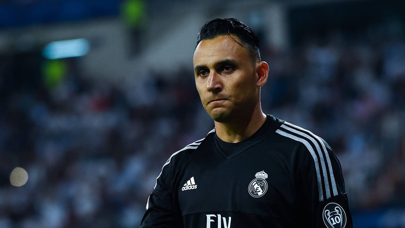 Keeper Navas muss unters Messer