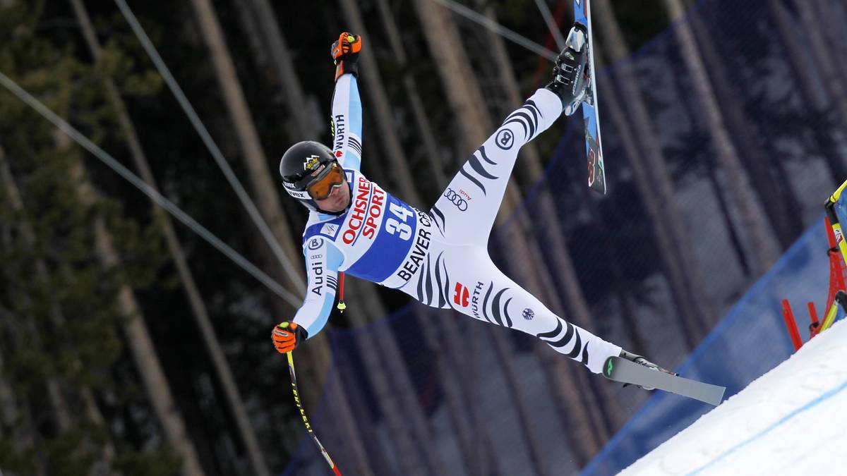 KLAUS BRANDNER (24): So sollte es für Klaus Brandner bei dieser WM nicht laufen - im Dezember 2014 scheidet er nämlich nach diesem Patzer beim Super-G in Vail aus. Der Deutsche Meister in der Abfahrt stellt mit Rang 18 seine persönliche Bestleistung auch auf der Streif auf. Disziplinen: Abfahrt, Super-G, Super-Kombination