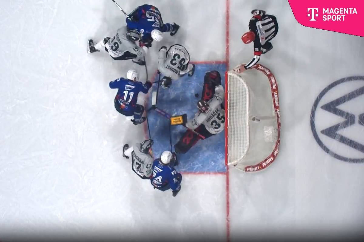 Die Kölner Haie zu Gast in Mannheim. Ein absoluter Eishockey-Klassiker. Trotz ihres aktuellen Höhenflugs beißen sich die Mannheimer die Zähne aus: An Goalie Hudáček und der Kölner Effizienz.