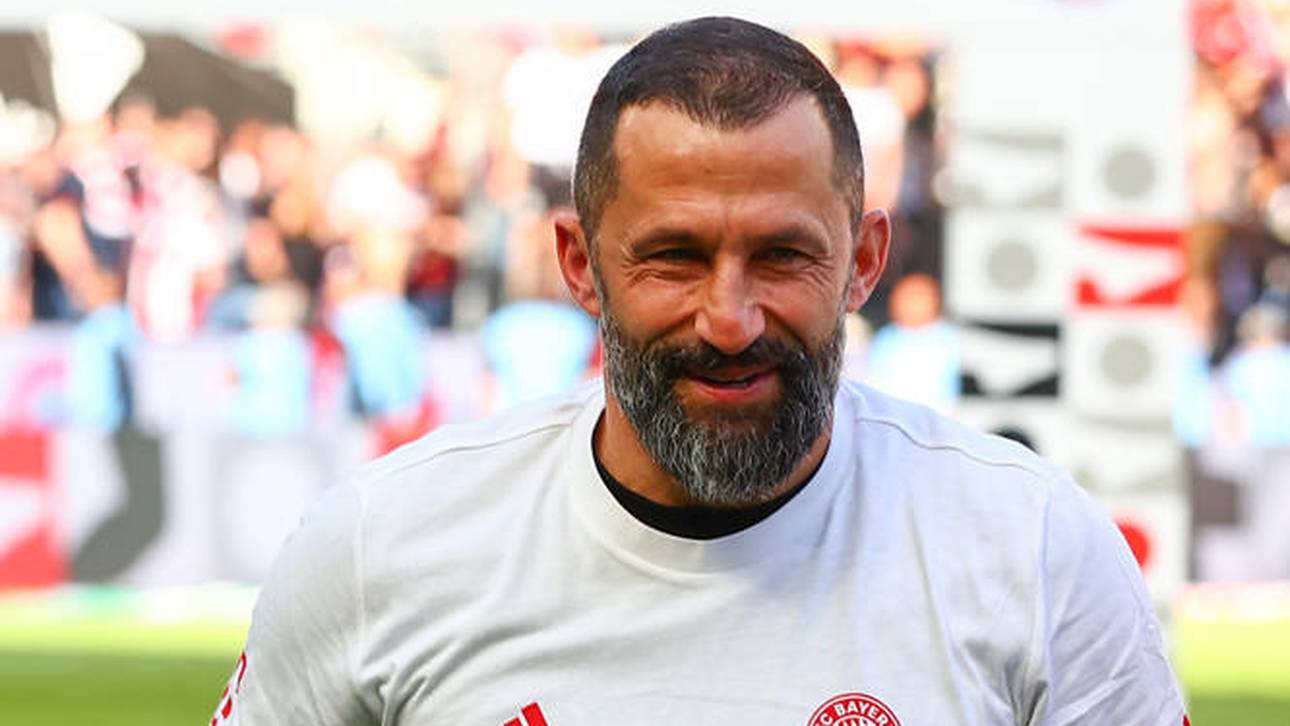 Salihamidzic fiebert im Stadion mit