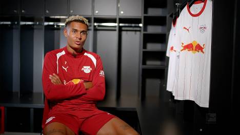 Im DFL-Midweek-Interview äußert sich Antonio Nusa zur Rückkehr von Christopher Nkunku zu RB Leipzig und freut sich dabei besonders auf das Zusammenspiel mit dem Franzosen.