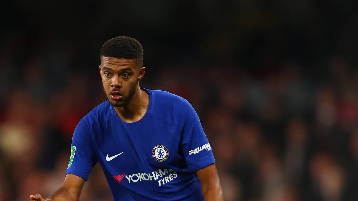Jake Clarke-Salter (Vitesse Arnheim): Abwehr, England (kehrt 2019 zurück)