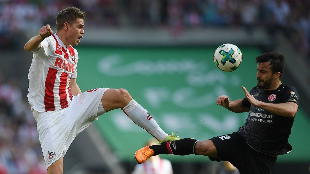 Und was geht im Keller? Köln mit Simon Terodde (l.) will gegen den FSV Mainz 05 seine theoretische Chance auf den Klassenerhalt wahren