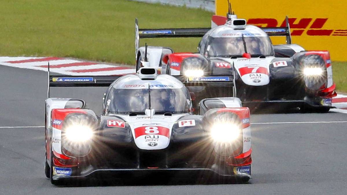 Toyota gehört der Fuji-Speedway, Honda besitzt den Rennkurs in Suzuka. Dennoch zog Toyota 2008 nach nur zwei Auflagen die Reißleine - die Königsklasse ist zu teuer. Heute steigen dort ein 6-Stunden-Rennen und mehrere japanische Rennserien