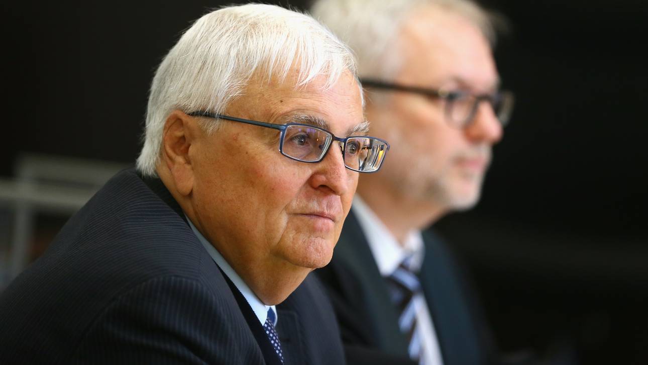 Zwanziger bekommt im Katar-Zoff Recht