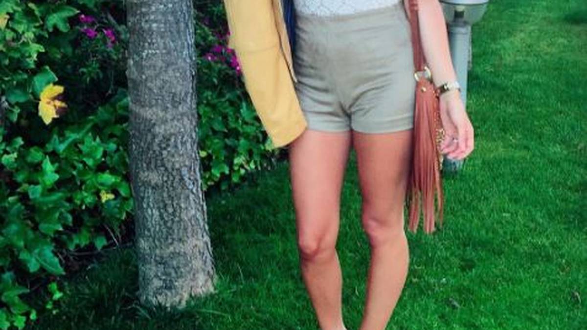 Raquel Mauri, Frau von Ivan Rakitic, präsentiert sich im sommerlich-lässigen Look