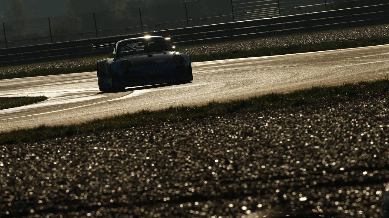 Jahn zweiter Fahrer von KÜS Team75