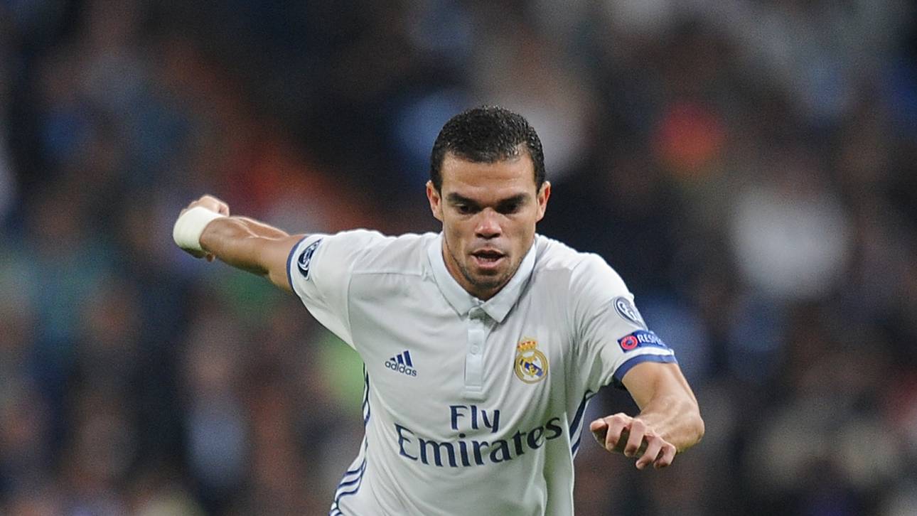 Pepe bei Real vor dem Absprung