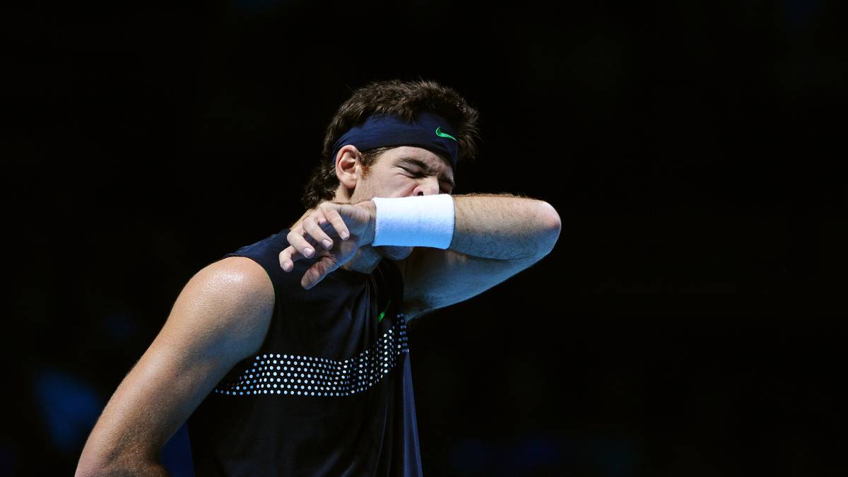 Während er wegen seines lädierten Handgelenks pausieren muss, ist er monatelang von Niemanden zu erreichen. Er soll damals an Depressionen leiden. Einige sagen, er habe dem unglaublichen Empfang nach seinem US-Open-Sieg nicht verkraftet und danach nur noch gefeiert, wozu auch einige Internetbilder passen, die ihn beim Feiern und mit reichlich Alkohol zeigen