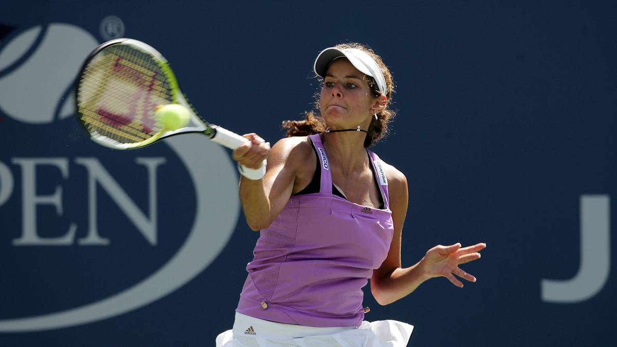 Nach ihrem ersten WTA-Halbfinale im August 2007 in Stockholm debütiert Görges Ende August im Hauptfeld der US Open - ihrem ersten Grand-Slam-Turnier. Dort scheitert die Rechtshänderin aber mit 0:6, 3:6 an der damaligen Weltranglistenersten Justine Henin