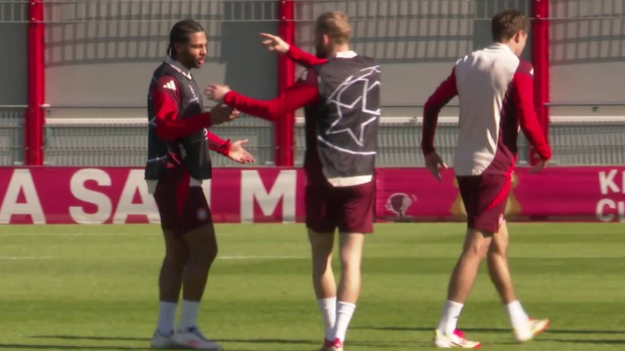 Gaudi im Bayern-Training: Davies trickst, Gnabry kassiert!