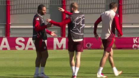 Der FC Bayern München trifft in der Champions-League auf den deutschen Meister Bayer Leverkusen. Von Anspannung ist vor dem Achtelfinale bei der Mannschaft von Vincent Kompany keine Spur.