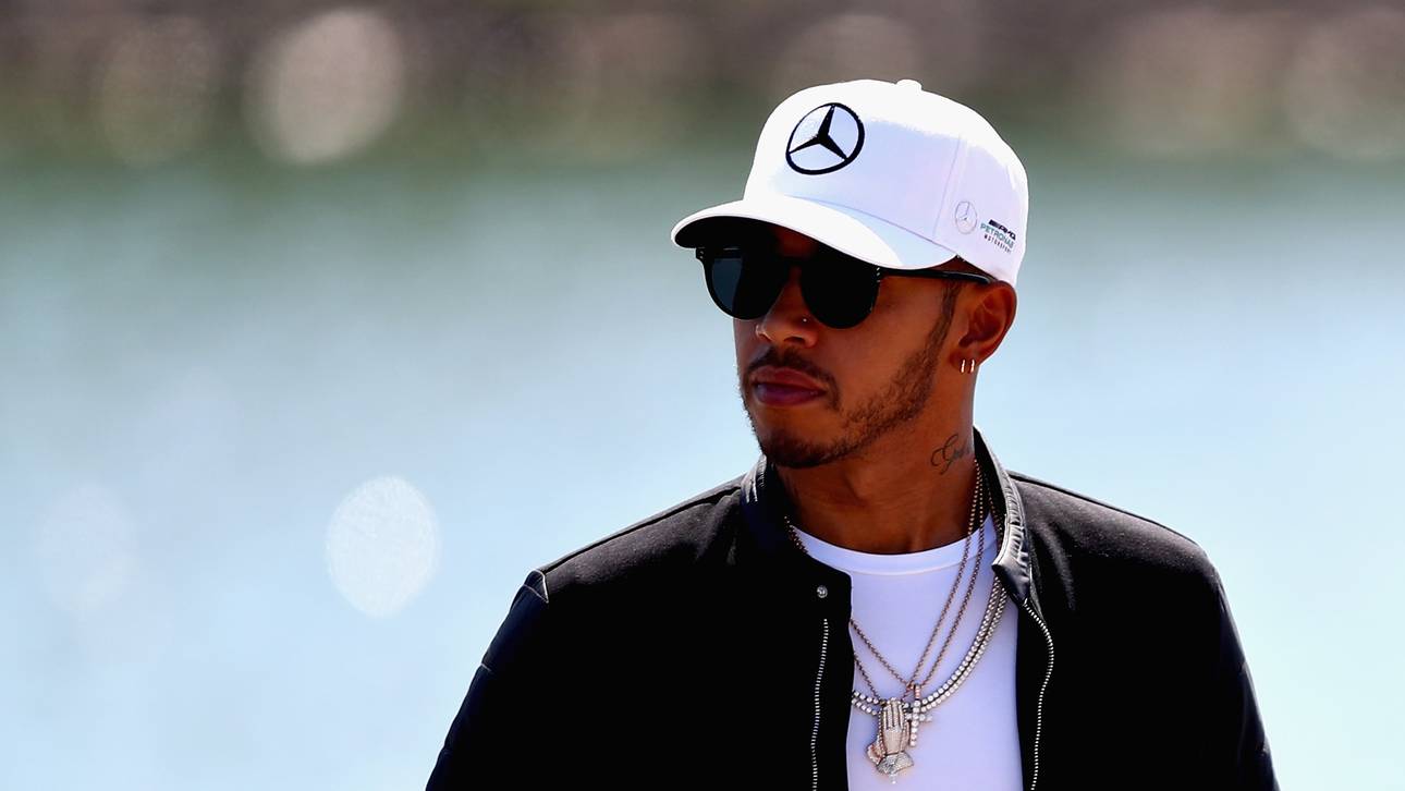 Hamilton droht mit Rücktritt