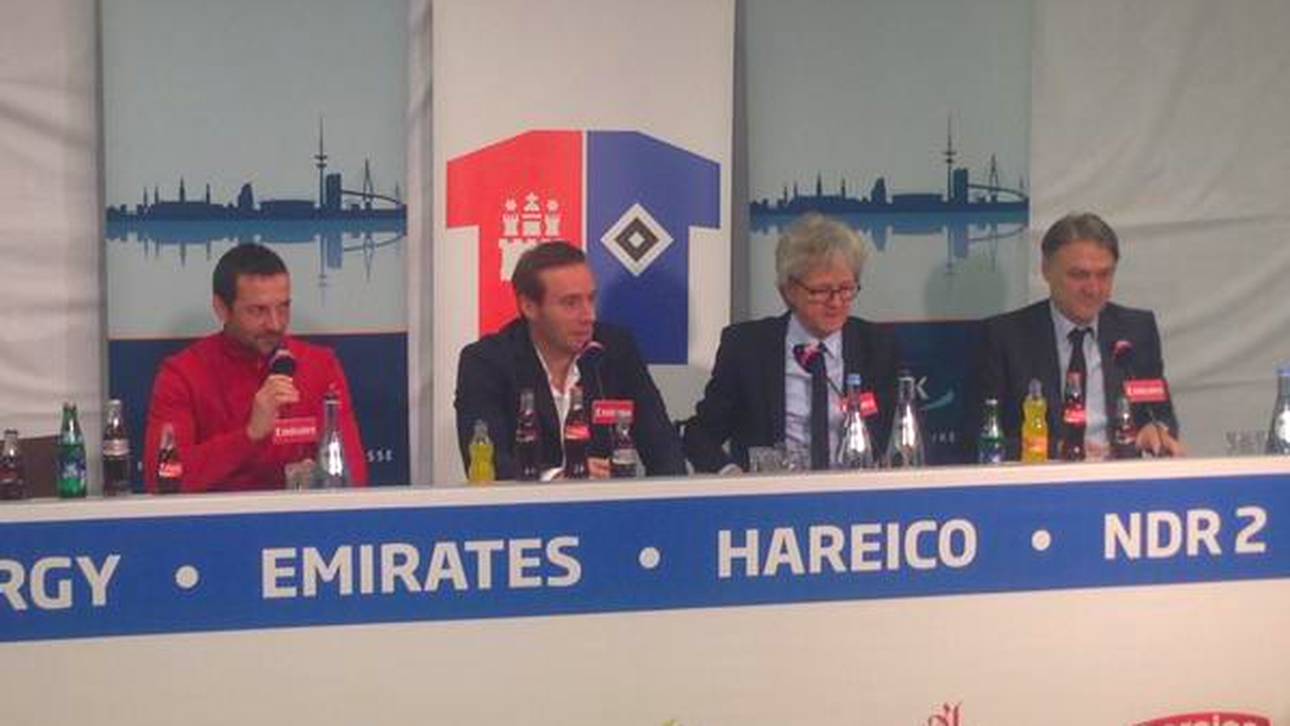 Josef Zinnbauer und Dietmar Beiersdorfer auf der PK vor dem Rücksrundenstart