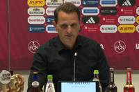 Miroslav Klose ist der neue Trainer des 1. FC Nürnberg auf seiner Vorstellungspressekonferenz erklärt Sportvorstand Joti Chatzialexiou den Coup.