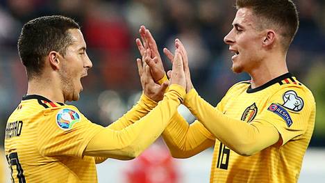 Thorgan Hazard schwärmt nach dem Erstrundensieg im Pokal von Jude Bellingham. Außerdem spricht der BVB-Star über eine Wette, die jedes Jahr mit Bruder Eden läuft.