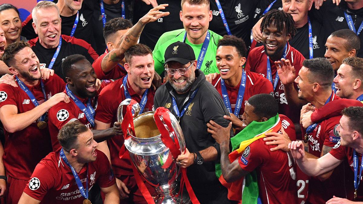 Der Jubel bei Trainer Jürgen Klopp und seinen Jungs über den Sieg in der europäischen Königsklasse war groß. Doch Klopp will mehr: "Jetzt haben wir etwas gewonnen. Und das ist erst der Anfang" 