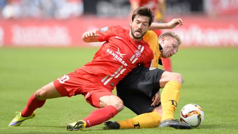 Würzburger Kickers v Dynamo Dresden - 3. Liga