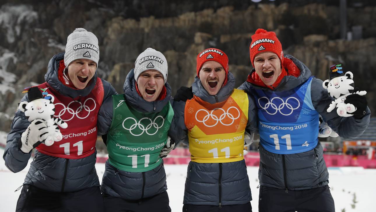 Skispringer holen Silber im Team