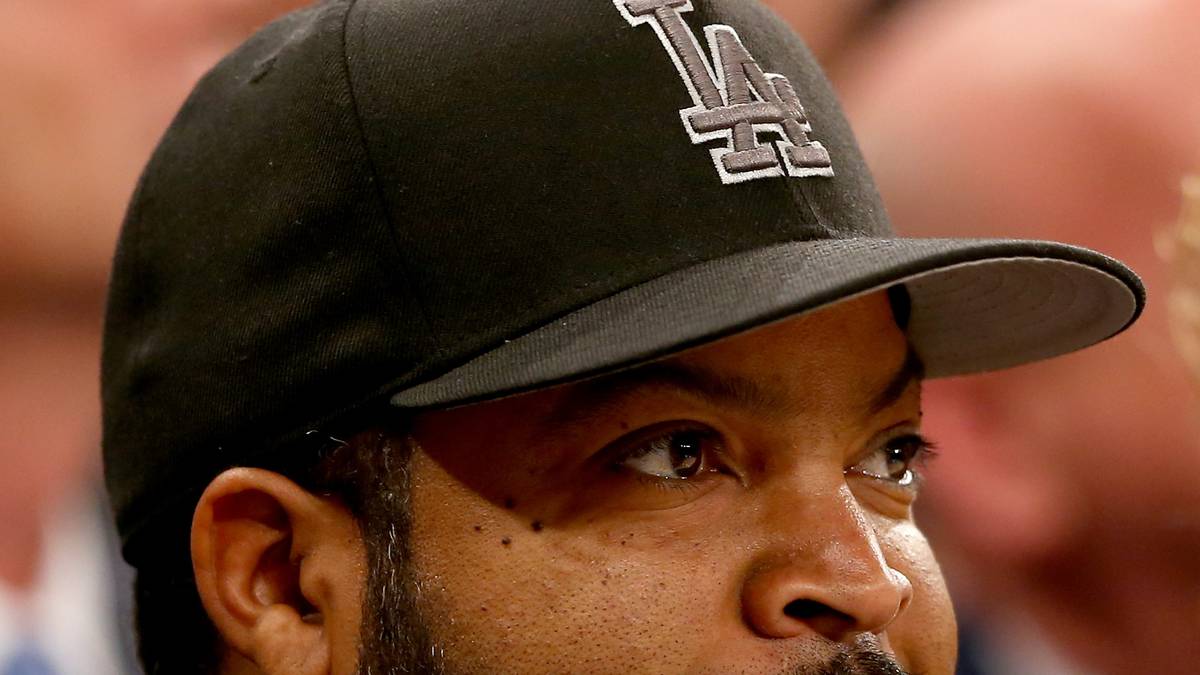 ... Rapper Ice Cube. Zur Abwechslung treibt er sich einmal an der Ostküste rum