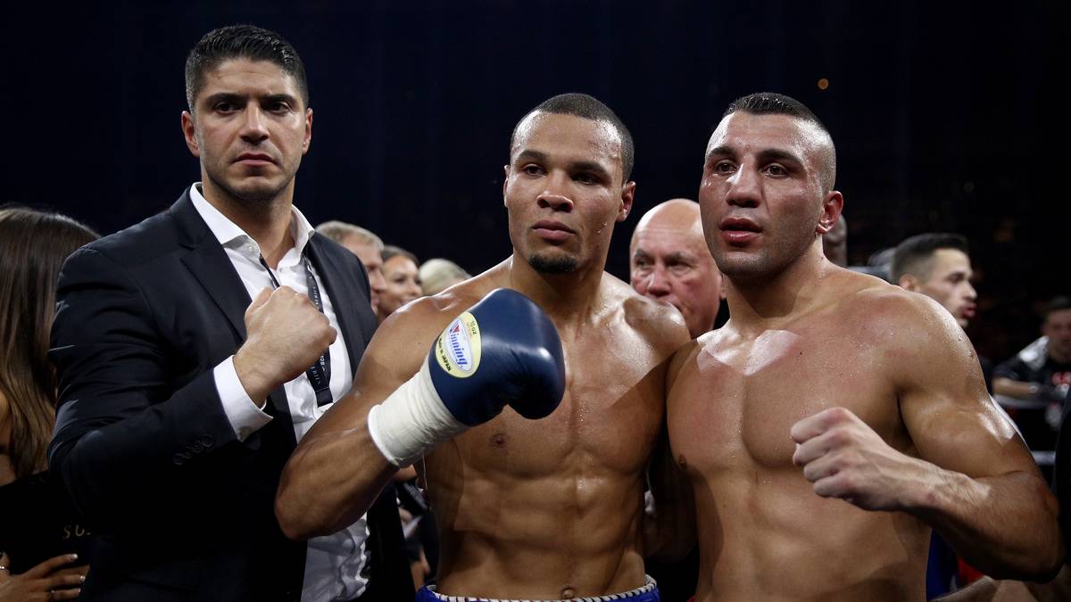 ...dabei sieht man vor allem Yildirim die Strapazen des kurzen Fights an