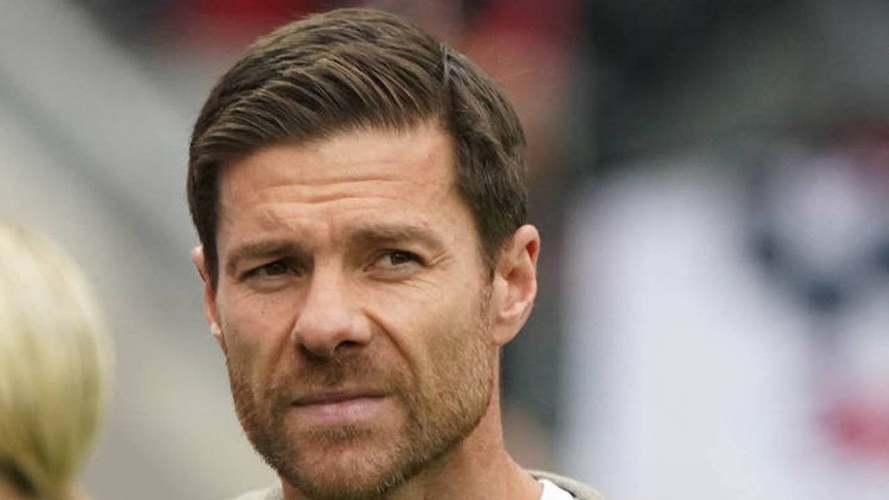 Hitzfeld rät Alonso zum Verbleib bis 2025 bei Bayer Leverkusen