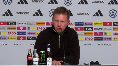 Die deutsche Nationalmannschaft qualifiziert sich nach einer sehr guten Leistung gegen die Slowakei für die WM 2026. Julian Nagelsmann erklärt die Leistungsexplosion im Vergleich zum vorherigen Spiel gegen Luxemburg. 
