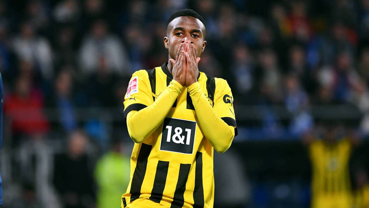 „So viel Druck“: Moukoko hadert