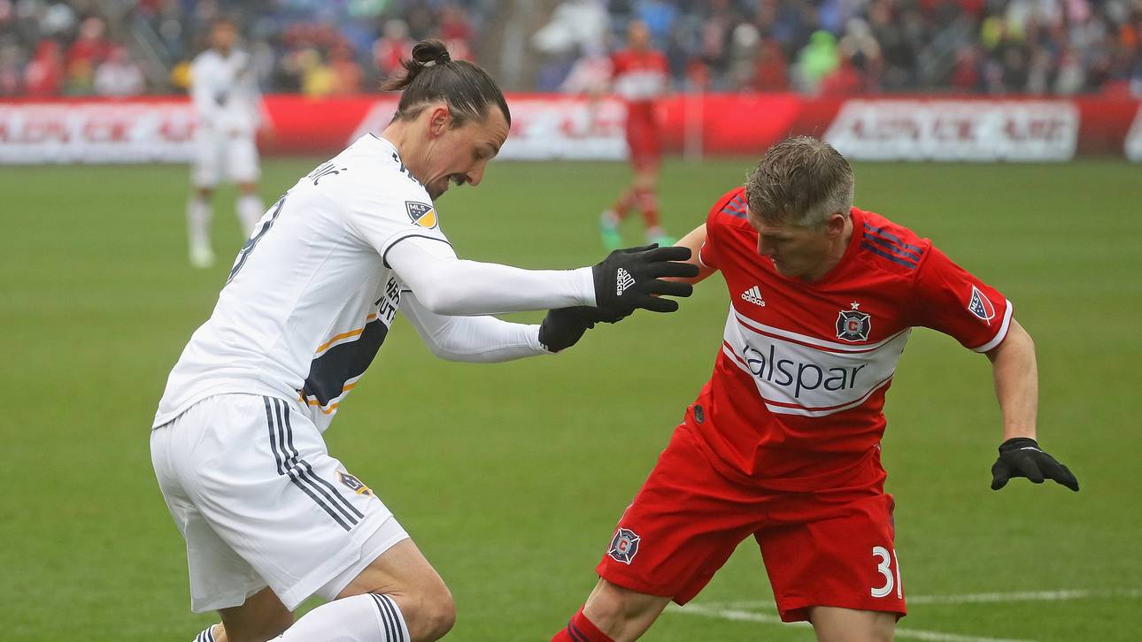 Schweinsteiger startet gegen Ibra