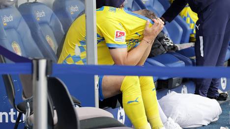So wird das nix mit dem Klassenerhalt! Eintracht Braunschweig liegt gegen Nürnberg schon zur Pause mit 0:4 zurück - und verspielt jede Chance auf den direkten Klassenerhalt.