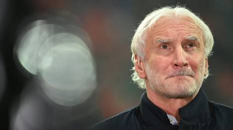 Nach der verkorksten Weltmeisterschaft in Katar wurde der DFB ordentlich umgekrempelt. Unter anderem Rudi Völler soll die Nationalmannschaft wieder zu altem Glanz verhelfen.