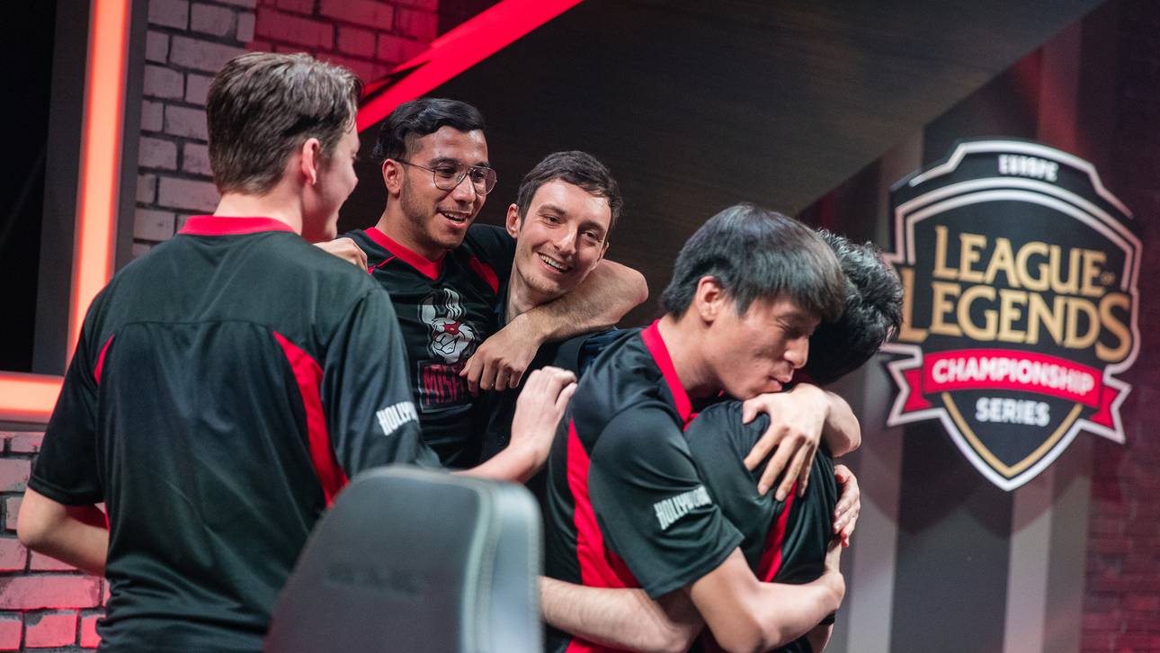 Academy-Teams ziehen in die LCS ein