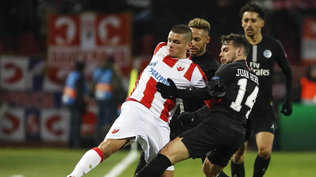 Doch Bobic war auch offensiv bereits auf dem Transfermarkt tätig und bleibt dem Eintracht-Konzept der vergangenen Jahre treu. Für 4 Millionen Euro schnappte sich die SGE den erst 19-jährigen Serben Dejan Joveljic. Trotz Champions-League-Erfahrung wird "Jovic 2.0" jedoch erstmal etwas Anlaufzeit in der Bundesliga benötigen