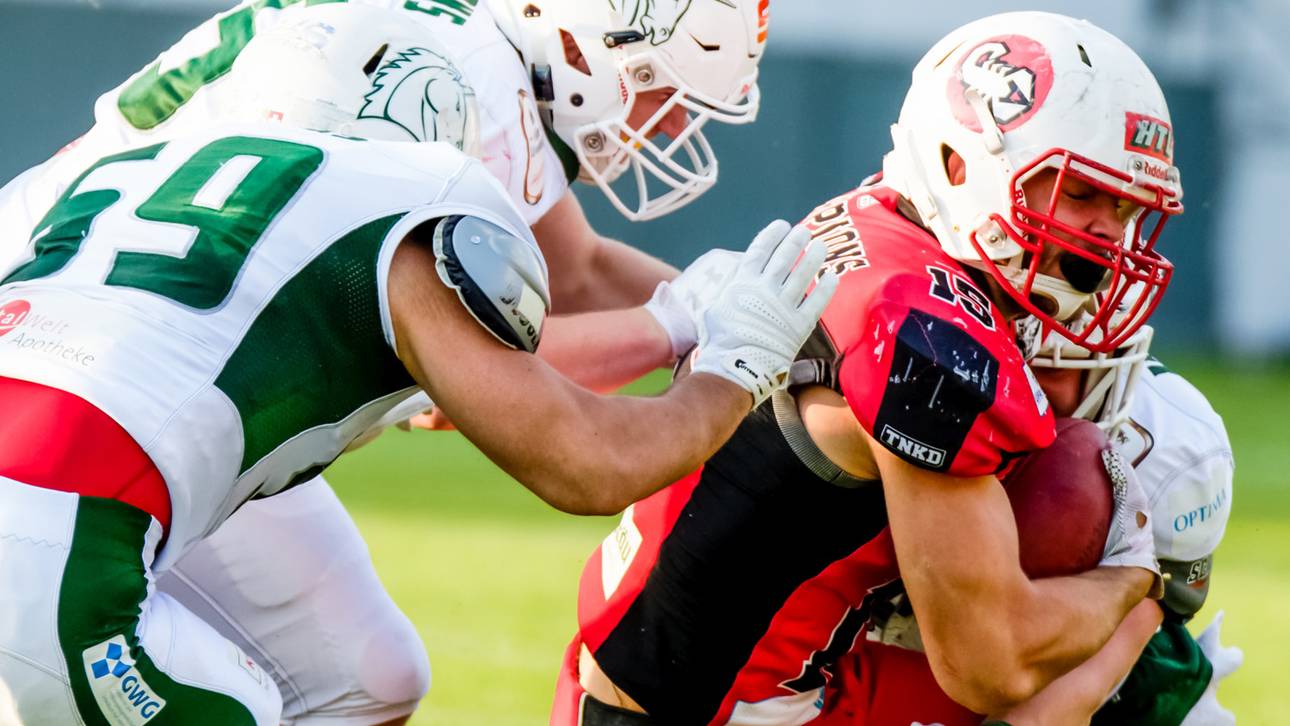 Giacomo DePauli (r.) landete mit Stuttgart einen knappen Sieg in München