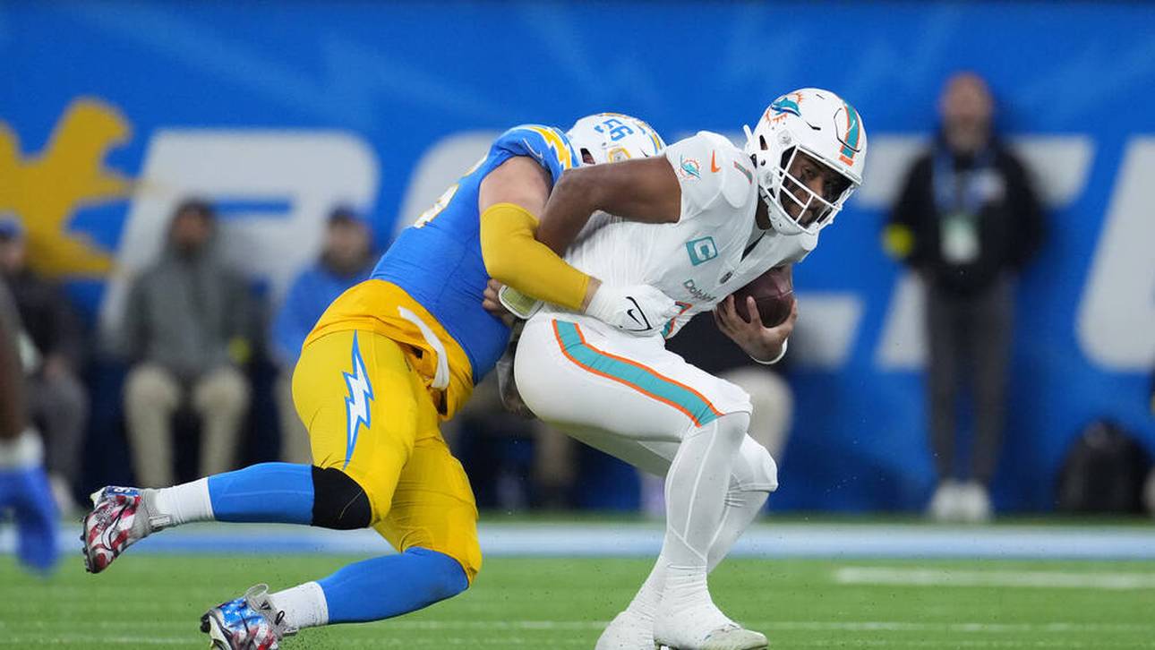 Tua Tagovailoa (re.) musste in der vergangenen Saison mächtig einstecken