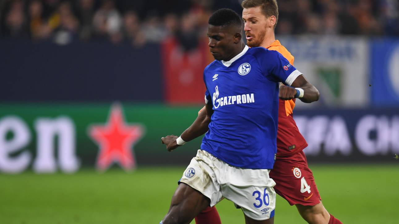 Urlaub statt Spiel: Aziz vor Rauswurf